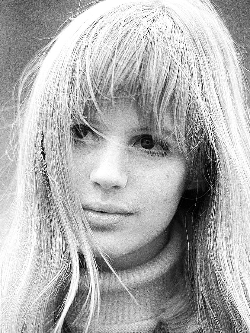 immagine per Un bel ritratto di Marianne Faihfull