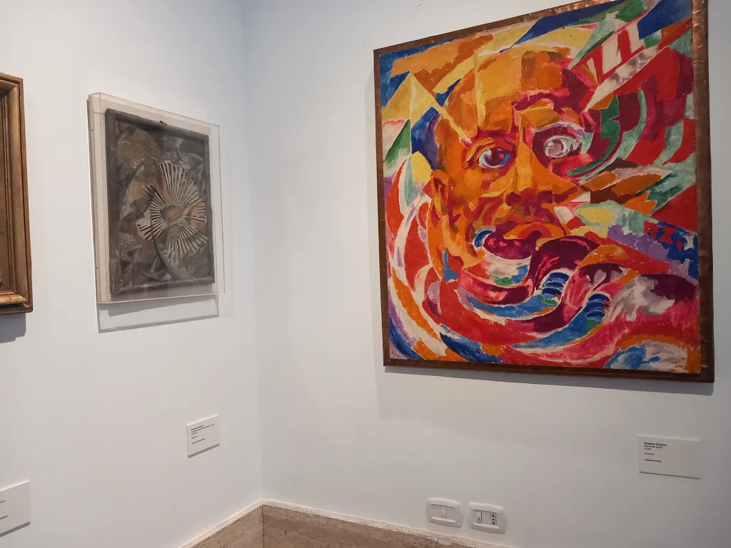 immagine per sala con opere di Rougena Zatkova in arte Signora X -in pp il Ritratto di Marinetti, 1920 -da Il Tempo del Futurismo -GNAM-C, Roma, 2024 -ph. Barbara Martusciello