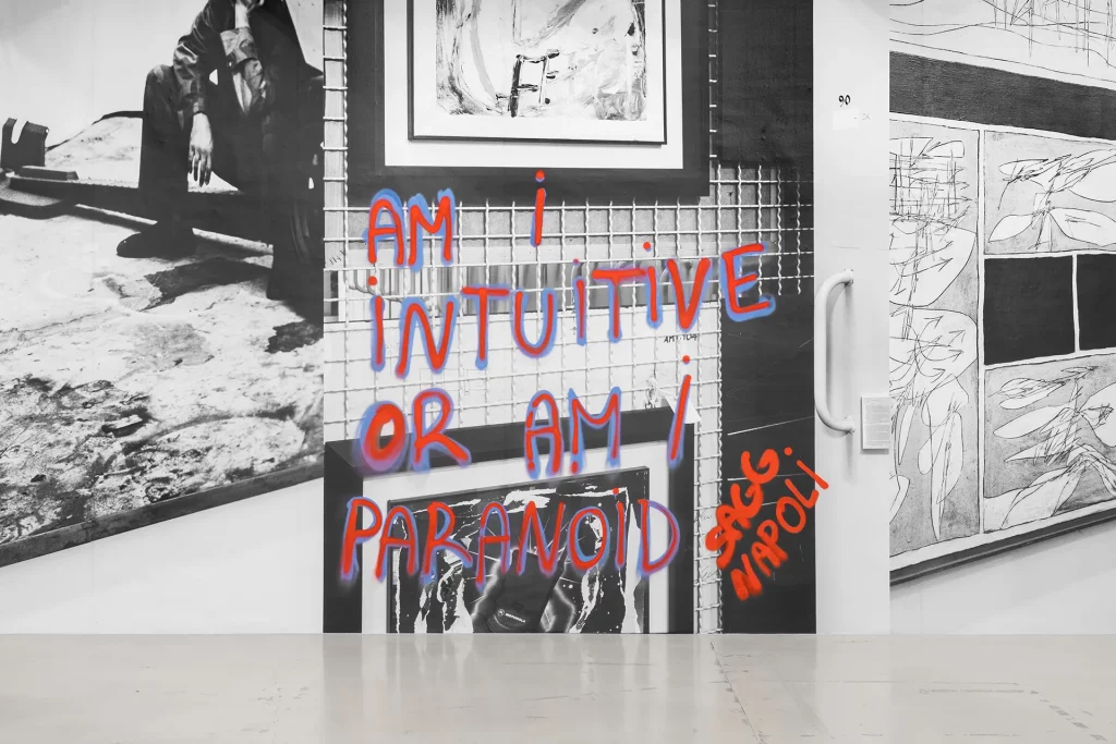 immagine per RETROFUTURO. Appunti per una collezione Museo per l’Immaginazione Preventiva, MACRO 2021 – 2024 SAGG NAPOLI, AM I INTUITIVE OR AM I PARANOID, 2020. Graffito. Courtesy l’artista. Sulle pareti: Giovanna Silva, Catabasi, 2020. Stampa su pvc. Courtesy l’artista. MACRO 2021.
Ph. Agnese Bedini e Melania Dalle Grave, DSL Studio.