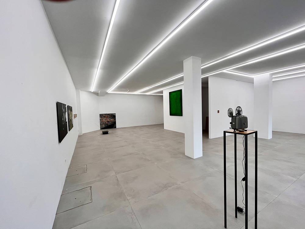 immagine per Federico Giangrandi, potremo sempre tornare qui - s.l.m.00, Pescara: allestimento