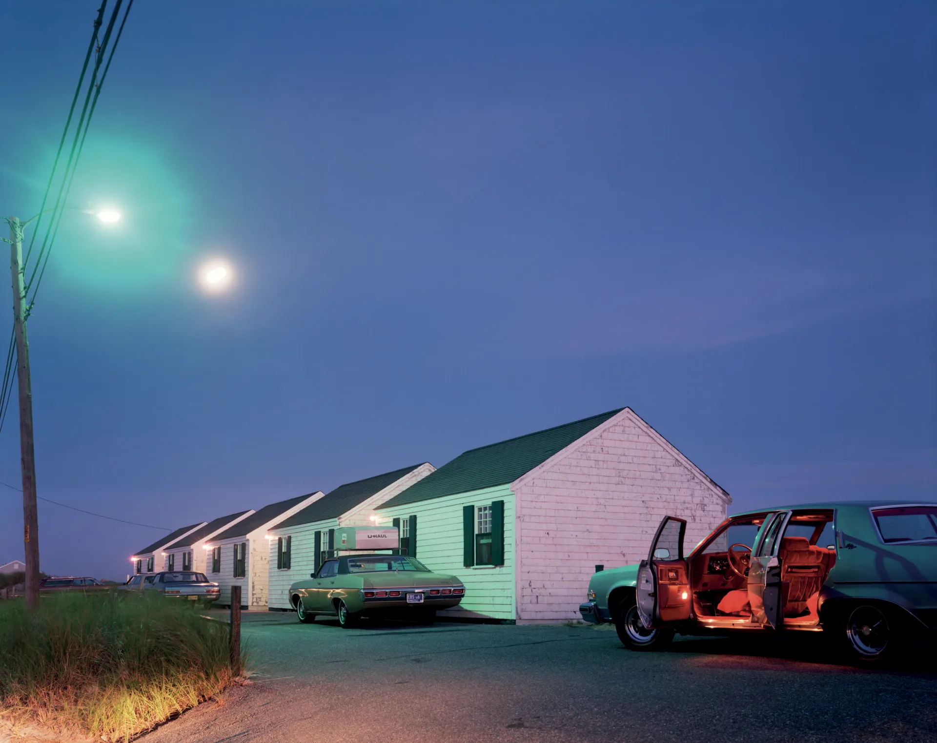 immagine per © Joel Meyerowitz, Red Interior, Provincetown, Massachusetts, 1977