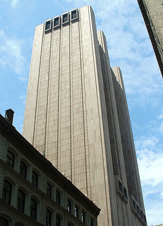 immagine per BRUTALISMO - grattacielo al 33 Thomas Street (ex AT&T Long Lines Building) Lower Manhattan, New York City.