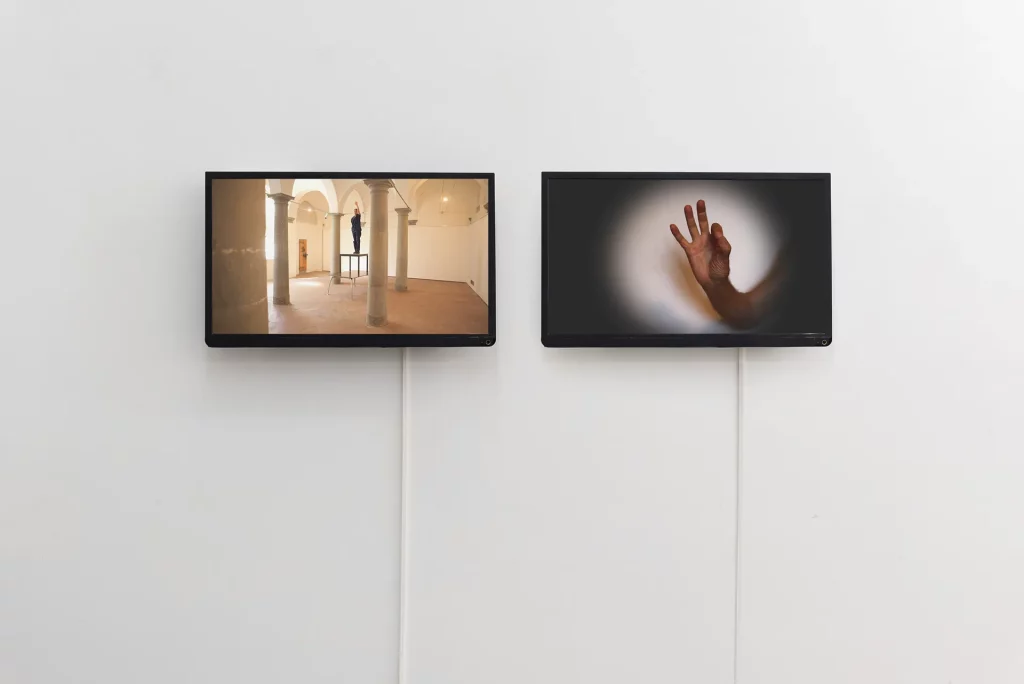 immagine per “L’appuntamento”, video, two channels, 1’7’’ and 40’’, ed. 3+ 2 a.p. photo Eleonora Cerri Pecorella