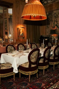 immagine per Chi è il neo-borghese. Tra stile, arte e cucina