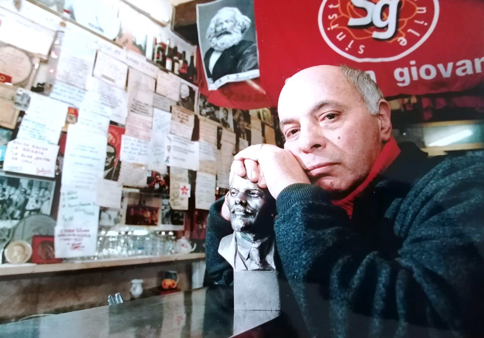 immagine per Fotoservizio di Guaitoli e Benvegnù - Corriere della Sera 17 febbraio 2001