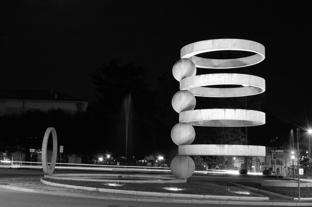 immagine per La Fontana installata in piazzale Camerlata, Como, post 1962