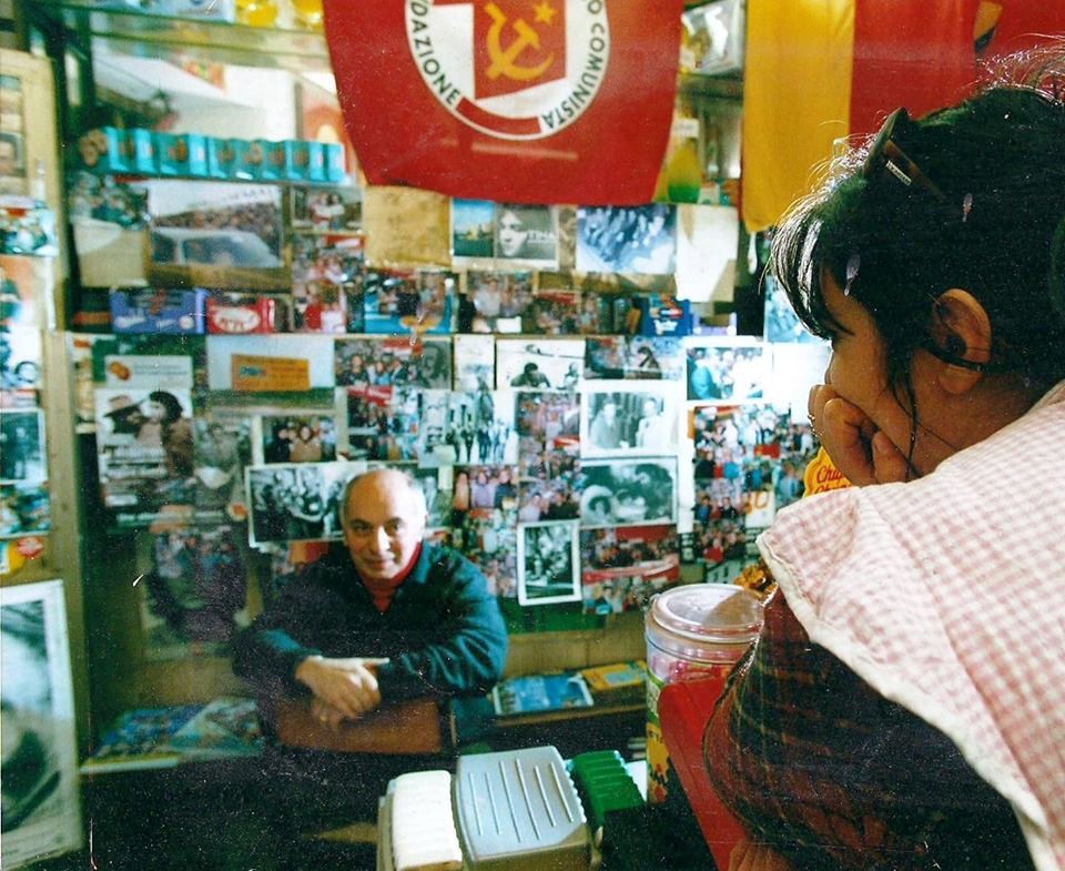immagine per Vezio, Maria e uno scorcio del bar