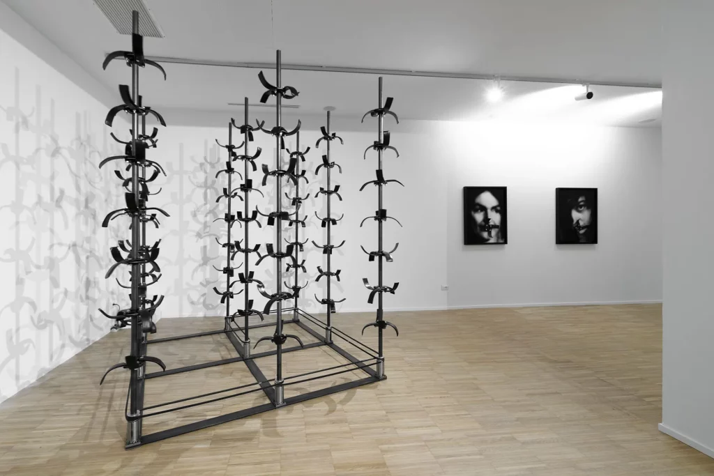 immagine per Pamela Diamante Le mangiatrici di terra Galleria Gilda Lavia