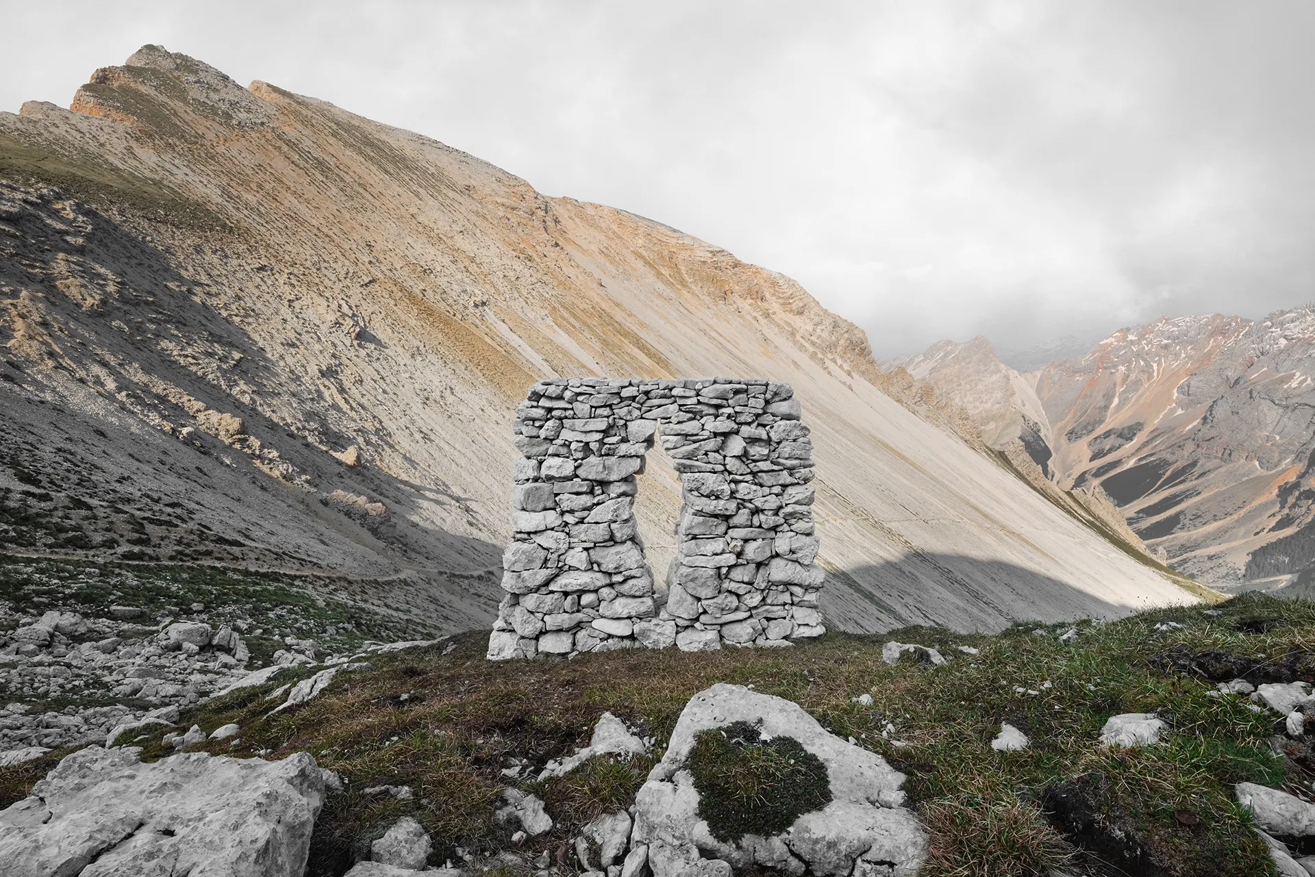 immagine per Hama Lohrmann “Stone Age” Germany - Località: Passo di Sant’Antonio