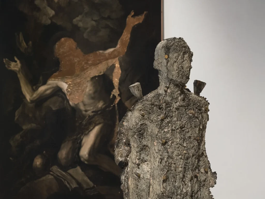 immagine per Damnatio Figuræ. Dalla negazione dell’immagine al ritratto, installation view, 2025. Foto: Ugo Carmeni