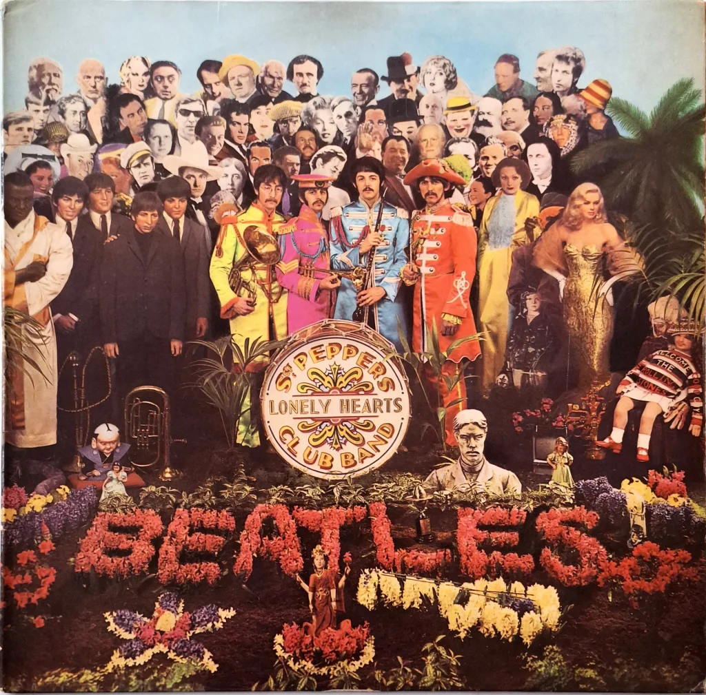 immagine per Art Michael Cooper, Jann Haworth e Peter Blake, The Beatles, Sgt. Pepper's Lonely Hearts Club Band Parlophon 1967