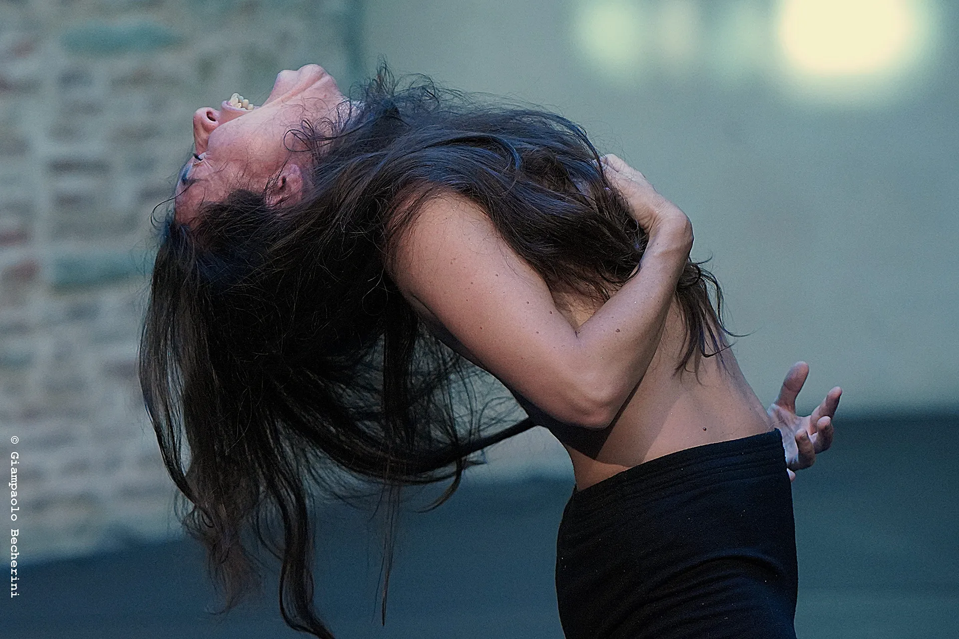 immagine per Immisurabile Lua - ph. Giampaolo Becherini - D. OFF – InArt festival nazionale di danza diffusa