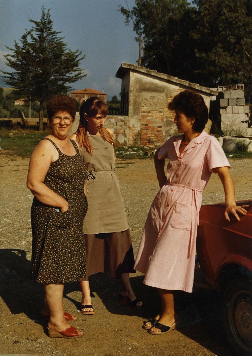 immagine per Moira Ricci, 20.12.53-10.08.04 (mamma e zia Carolina), 2004, lambda print on aluminium, 42 x 42 cm