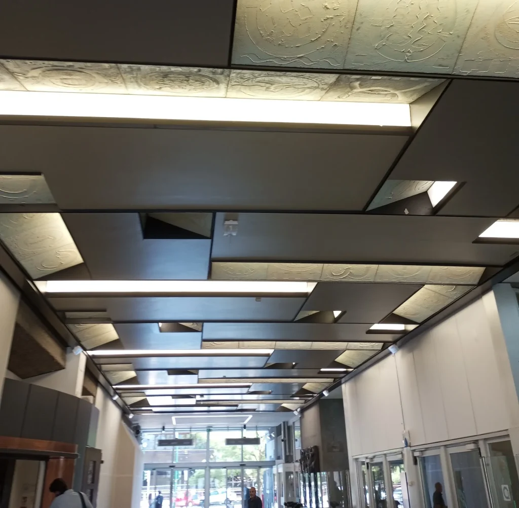 immagine per Soffitto foyer Acea - Gino Marotta