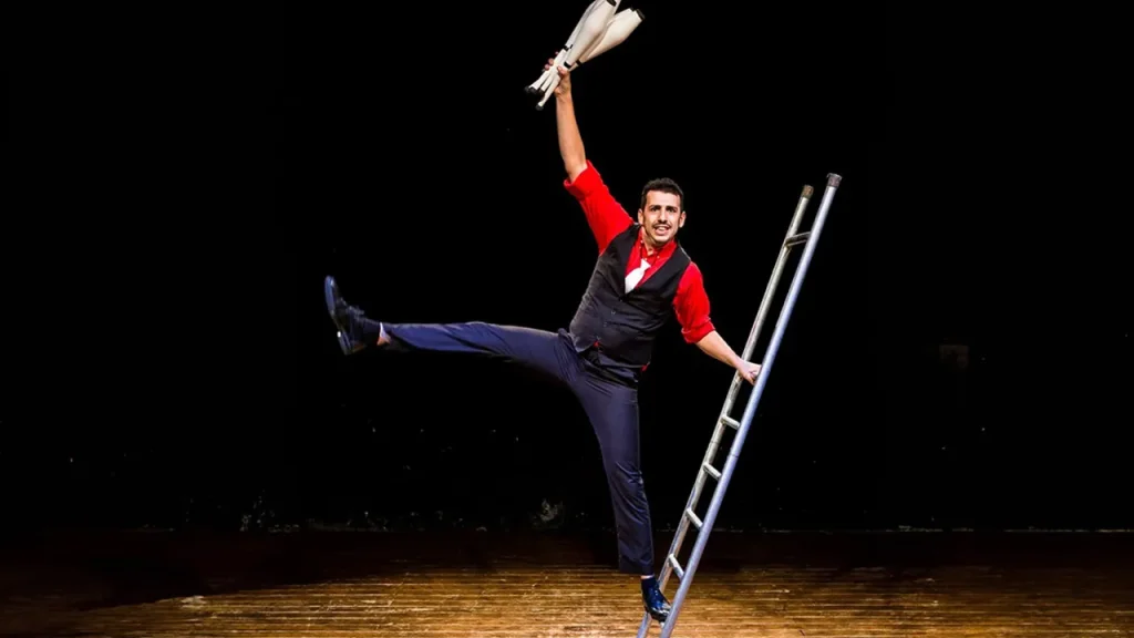 immagine per Un’altra storia - festival diffuso di circo teatro - THE SHY STREET SHOW