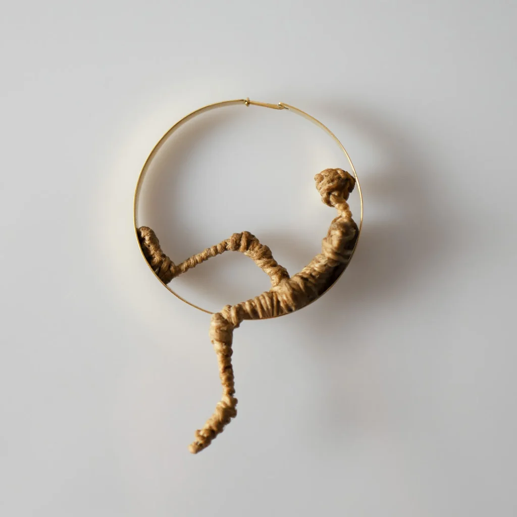 immagine per ALEX PINNA - BABS ART GALLERY orecchino Mind