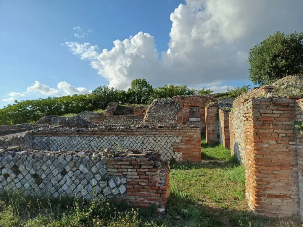 immagine per Il Parco archeologico di Aeclanum a Mirabella (frazione di Passo)