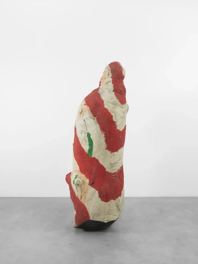 immagine per Ken Sortais, Hercule, 2022. Lattice, acrilico e fibra di vetro, 180 x 68 x 65 cm