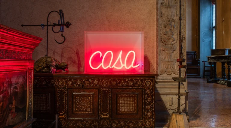 immagine per Manuela Bedeschi. Illuminate riflessioni site specific al Museo Bagatti Valsecchi