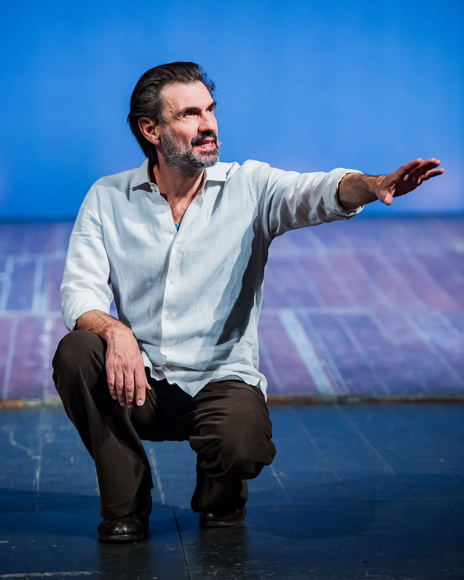 immagine per Fig. 4. Fabrizio Gifuni in I fantasmi della nostra Storia. Il male dei ricci. Ragazzi di vita e altre visioni, Firenze, Teatro della Pergola, novembre 2023. ©Filippo Manzini