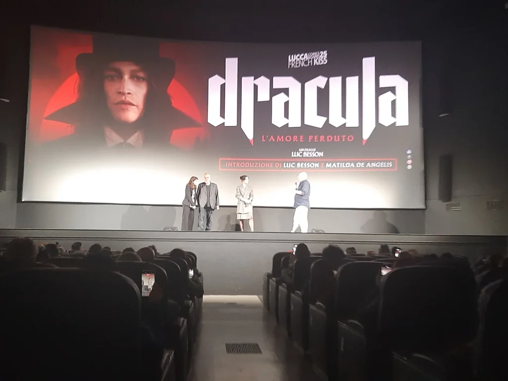 immagine per Luc Besson e Matilda De Angelis all'anteprima del film Dracula al Lucca Comics & Games 2025. ph Stefania Piu