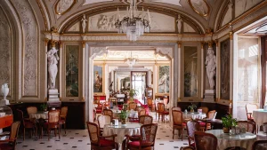 immagine per Galleria d’arte del Gran Caffè Gambrinus a Napoli. Wunderkammer fra memoria e modernità