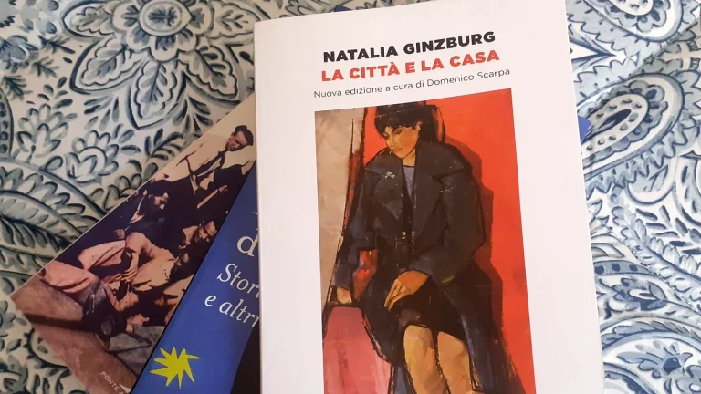 immagine per La città e la casa. L'usura controllata dei destini di Natalia Ginzburg