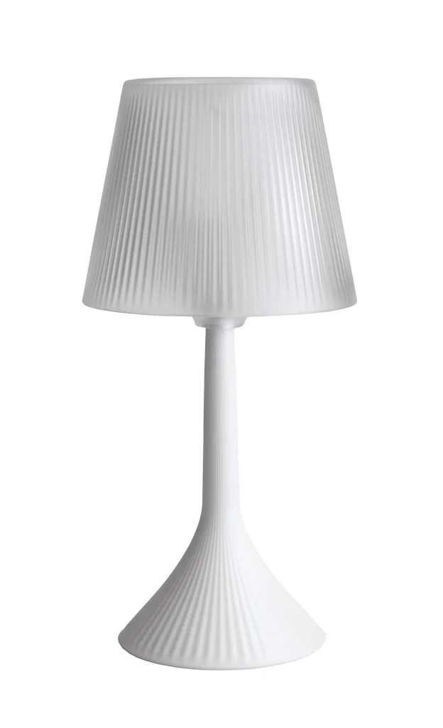 immagine per Lampada Duse in SAN Balance®
Design Ludovica+Roberto Palomba, prodotta da Vesta nell’ambito del progetto ReUp® Versalis.
Photo: Versalis SpA