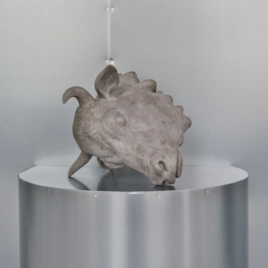immagine per Anna Hulačová, To Eternity, veduta dell'installazione Bucolica, Kunstraum Dornbirn 2025. Ph. Günter Richard Wett, collezione privata Praga, © Anna Hulačová, per gentile concessione dell'artista e hunt kastner, Praga.