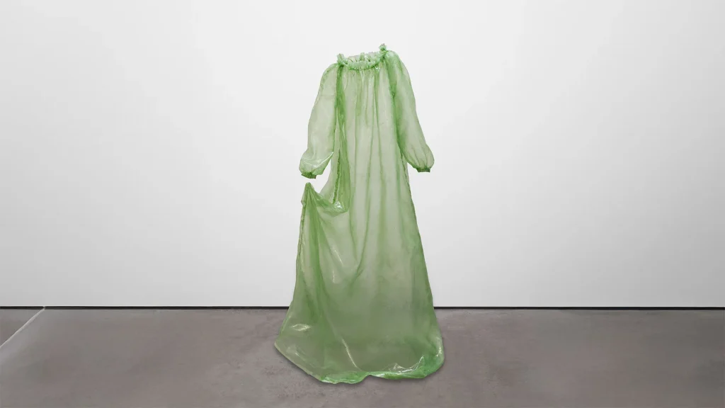 immagine per Brandon Morris, Ghost Dress 6, 2024, Europa Gallery, Parigi.
