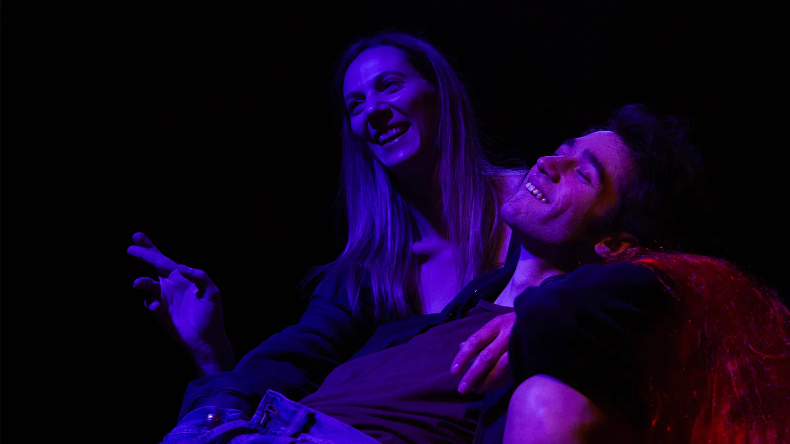 immagine per Petrolio, una storia a colori - Andrea Lintozzi. Teatro Franco Parenti