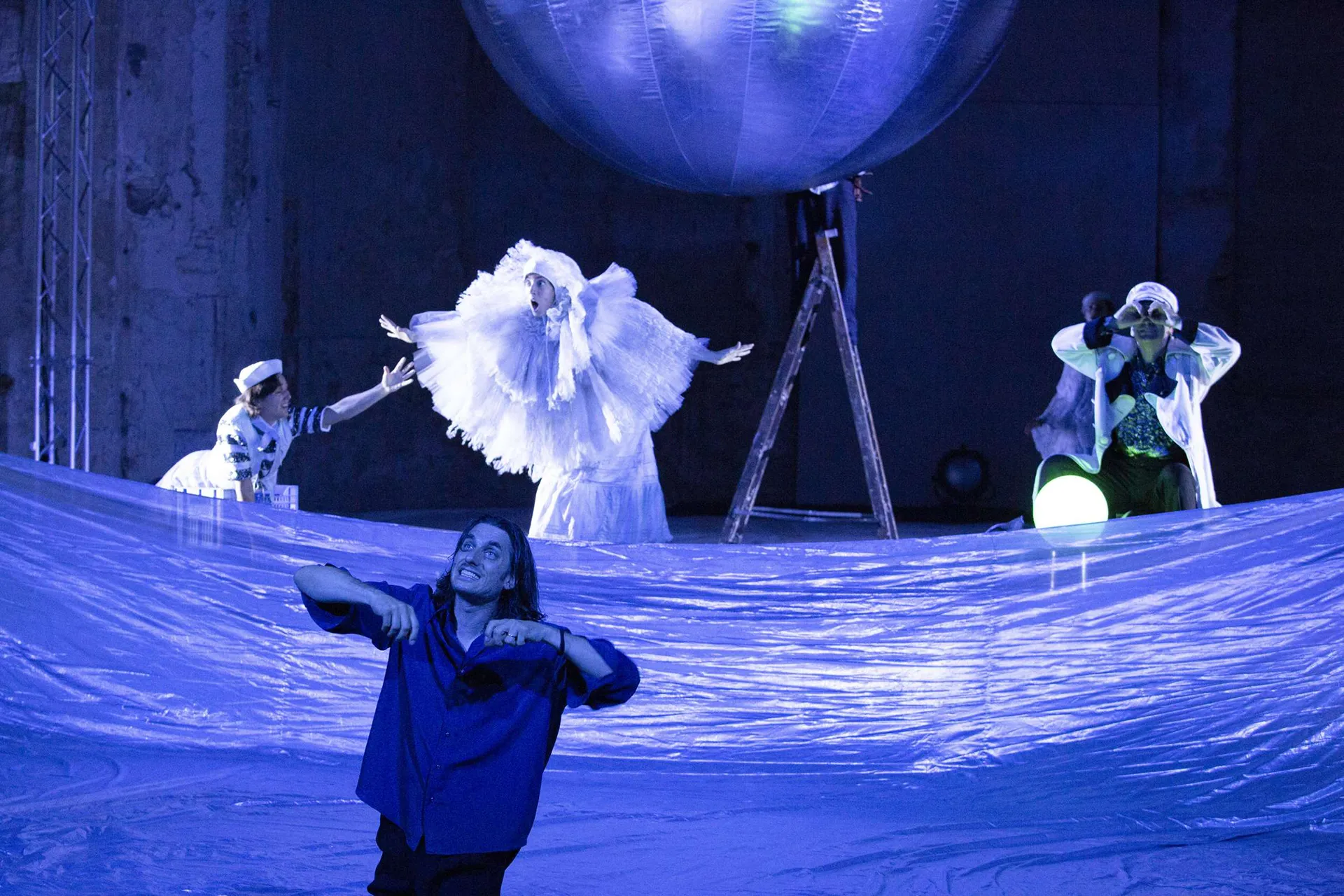 immagine per La cosmicomica vita di Q - Teatro Stabile di Torino