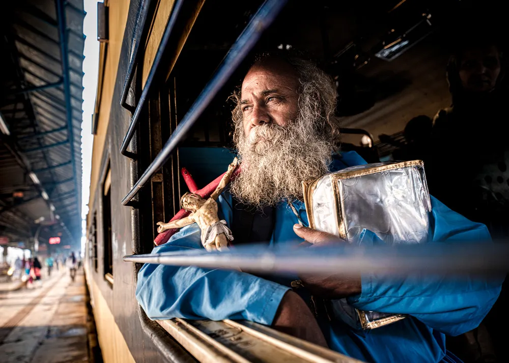 immagine per Emanuele Carpenzano, Namaste. Reportage dall’India