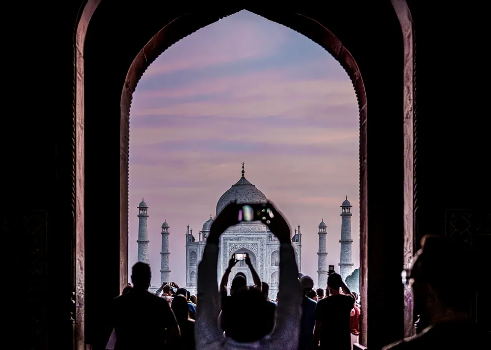 immagine per Emanuele Carpenzano, Namaste. Reportage dall’India