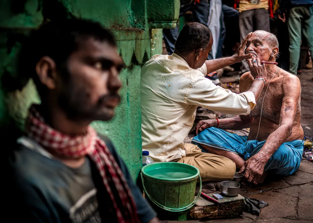 immagine per Emanuele Carpenzano, Namaste. Reportage dall’India