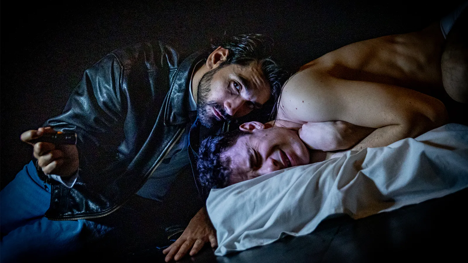 immagine per I corpi che non avremo, di Francesco Toscani, regia Andrea Piazza, con Fabrizio Calfapietra, Simone Tudda. Teatro Franco Parenti - Milano
