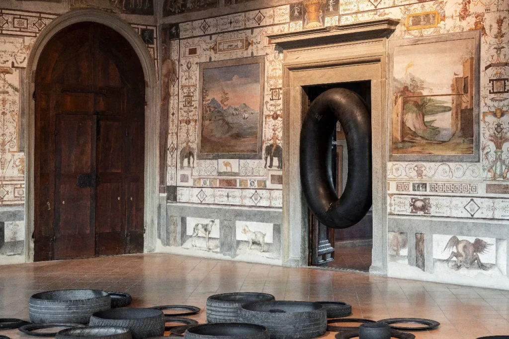 immagine per Paolo Canevari, God Year, 2026. Pinacoteca Città di Castello. Ph. Ilaria Lagioia e Pierpaolo Lo Giudice.