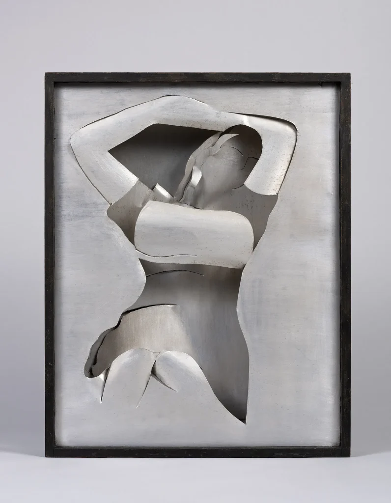 immagine per L’amante dell’aviatore 1935 Alluminio cm 60 × 48,8 × 9,5