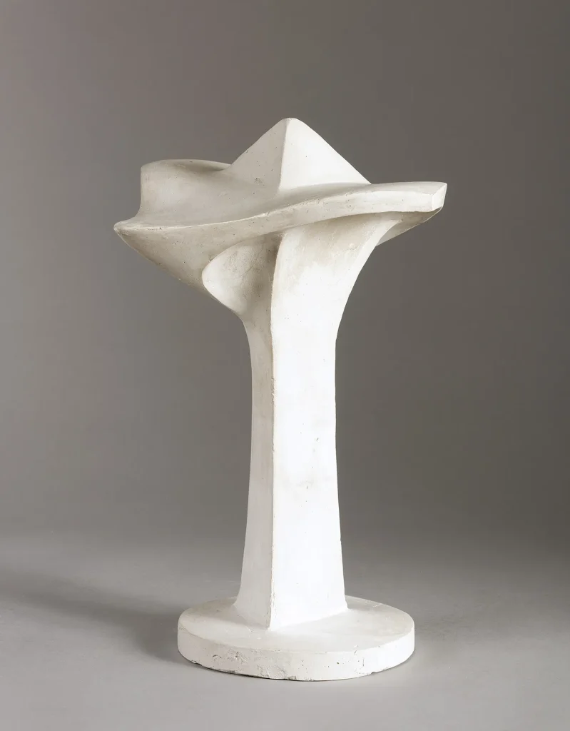 immagine per Fiore 1946 Gesso cm 39 × 30 × 27