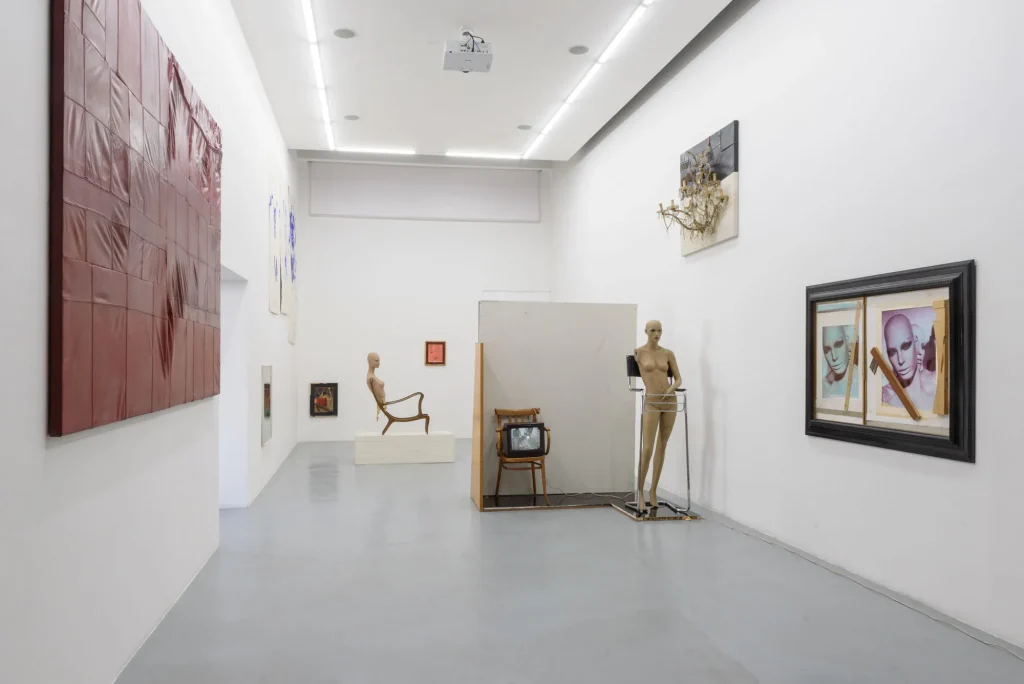 immagine per Les qualités sérieuses, by Collezione Nancy Delroi. Galleria Solito