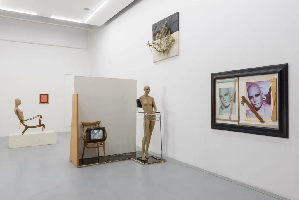 immagine per Les qualités sérieuses, by Collezione Nancy Delroi. Galleria Solito