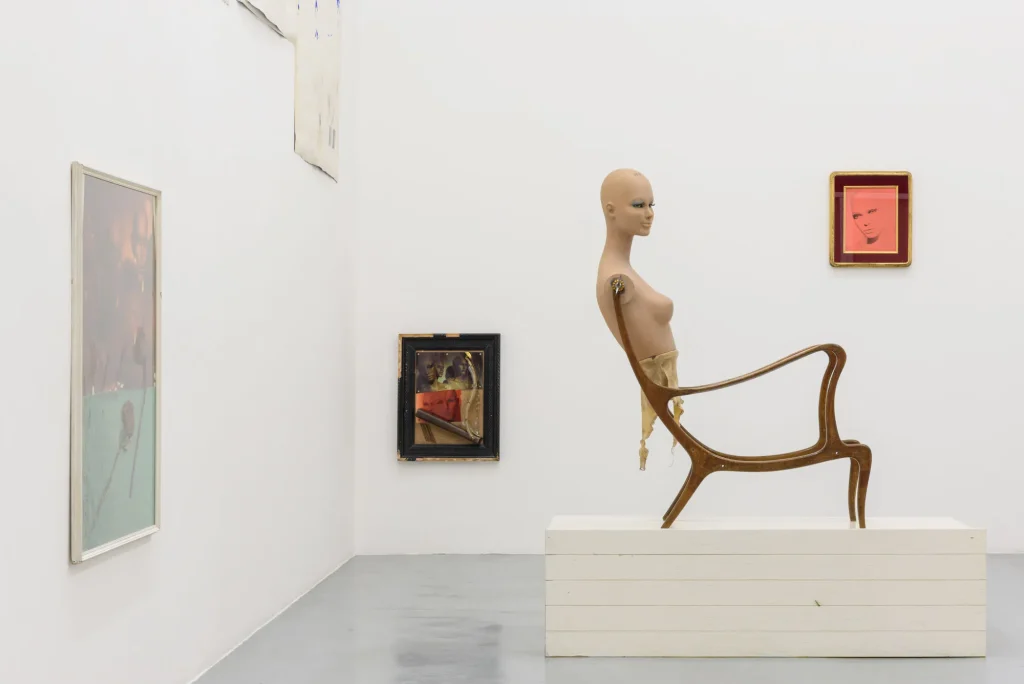 immagine per Les qualités sérieuses, by Collezione Nancy Delroi. Galleria Solito