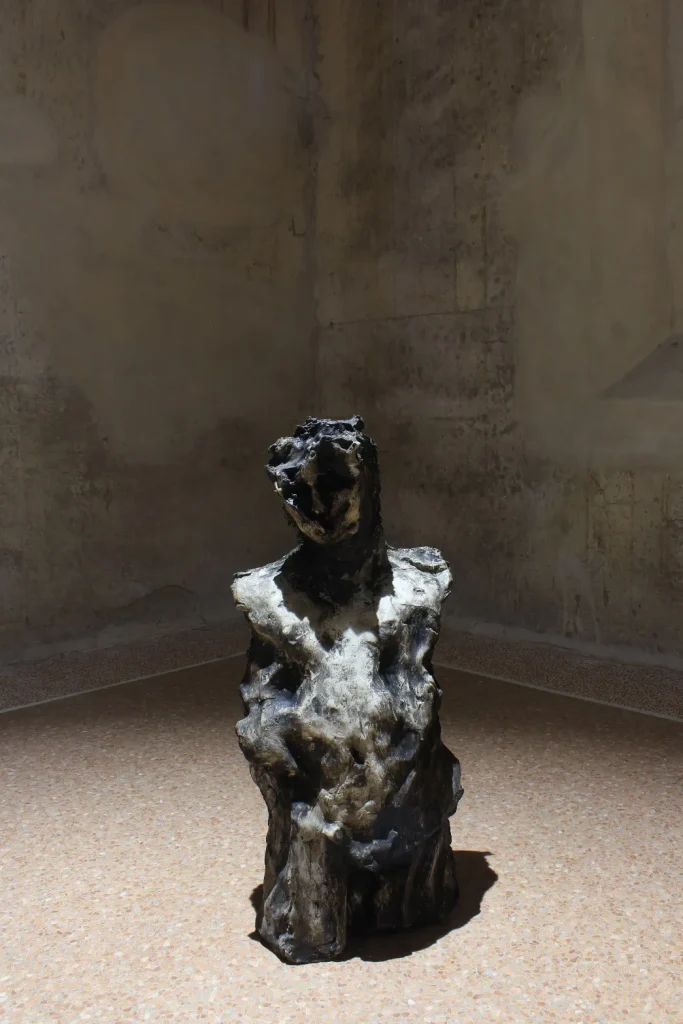 immagine per Beth Caimar, collettiva Piegato una volta sola - exhibition view, Spazio Relativo,2026. Courtesy of the artist