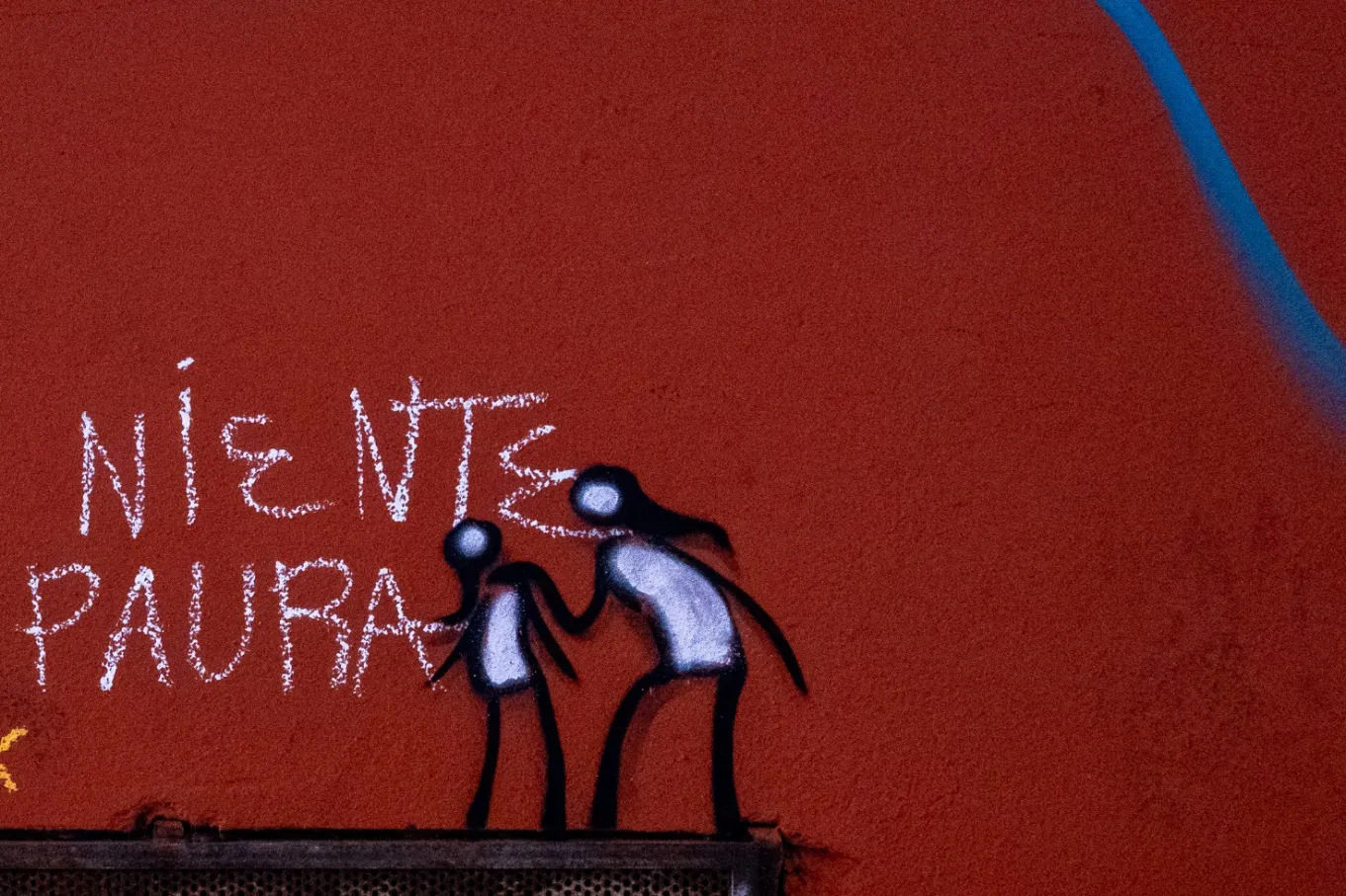 immagine per Charlie Zappoli, dalla serie Con il rosso dei muri alle spalle, 2025