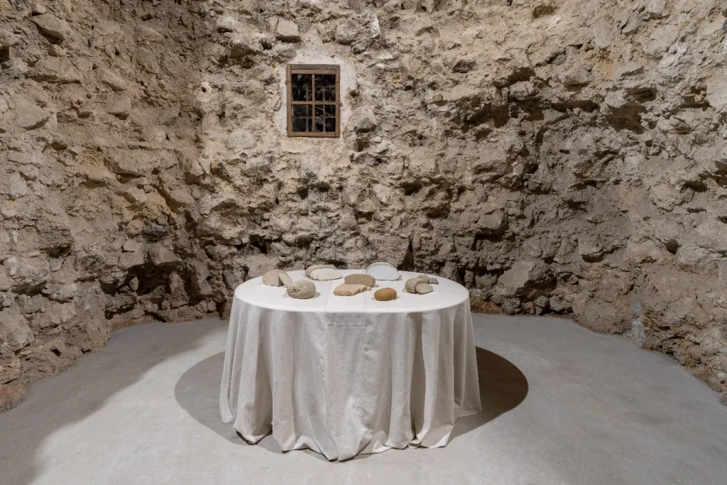 immagine per Zhanna Kadyrova, PALIANYTSIA. UKRAINE, 2022. Courtesy of the artist and GALLERIA CONTINUA. Ph. Ela Bialkowska, OKNO Studio.