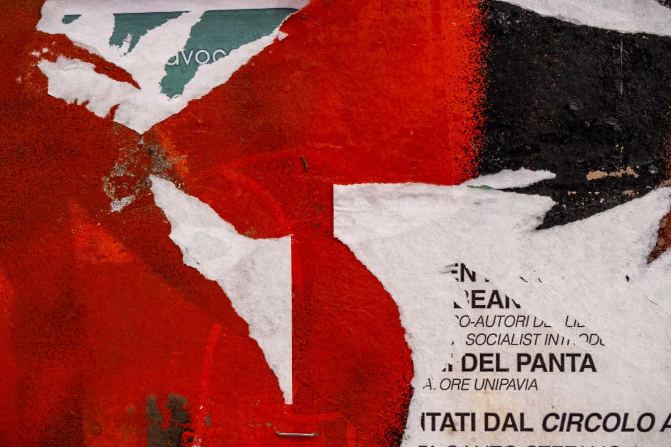 immagine per Charlie Zappoli, dalla serie Con il rosso dei muri alle spalle, 2025