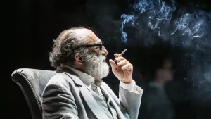 immagine per Alessandro Haber è Zeno Cosini: elegia dell’autoinganno e della verità mancata