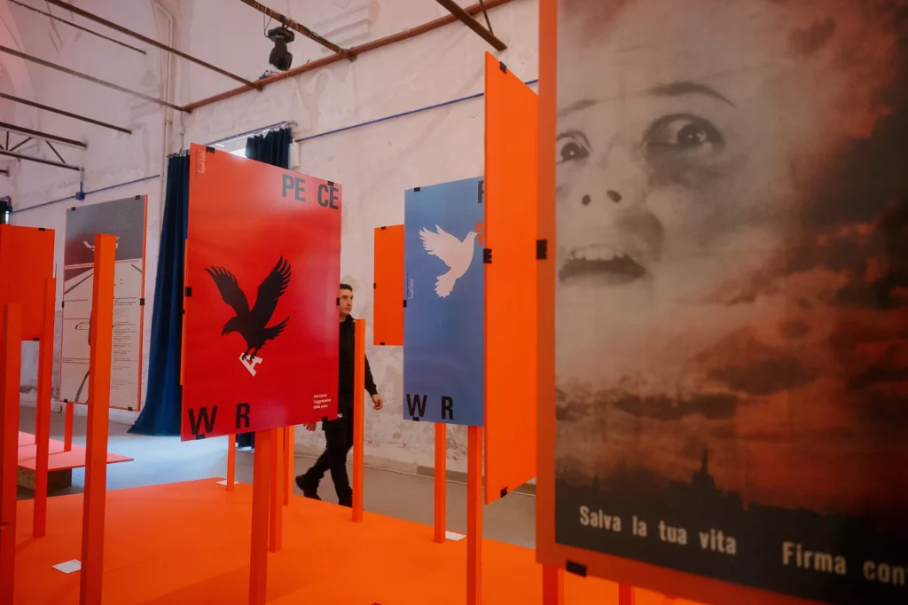 immagine per Desina04 - Mostra resistenze vivive - ph 327 Studio