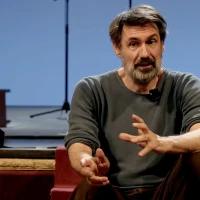 immagine per Il paradigma amletico nelle ultime lezioni di Orazio Costa. Fabrizio Gifuni Playing Hamlet