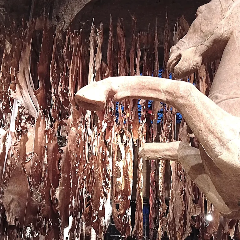 immagineper Wu Jian’an e la spettacolare Metamorphoses. Terme di Diocleziano, Museo Nazionale Romano